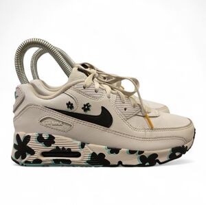 NIKE AIR MAX 90 WITH FLORAL PRINT IN BLACK AND WHITE.  SIZE 3 YOUTH.